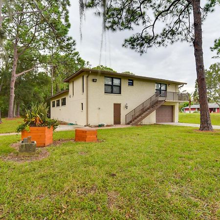 Sleek Largo Studio With Pond Less Than 7 Mi To Beach! Экстерьер фото